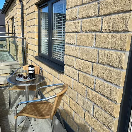 Dairy Whitby- Hot Tub - 4 Beds *