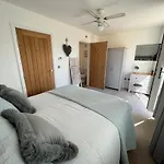 Dairy Whitby- Hot Tub - 4 Beds